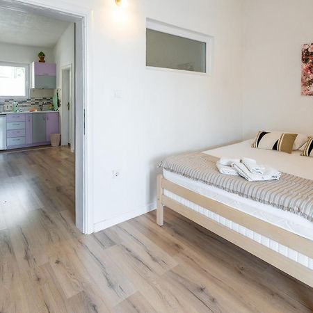 Apartments Miki Bar Εξωτερικό φωτογραφία