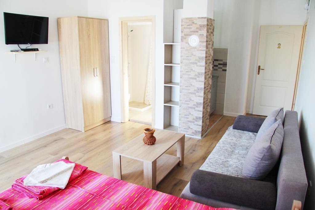 Apartments Miki Bar Εξωτερικό φωτογραφία