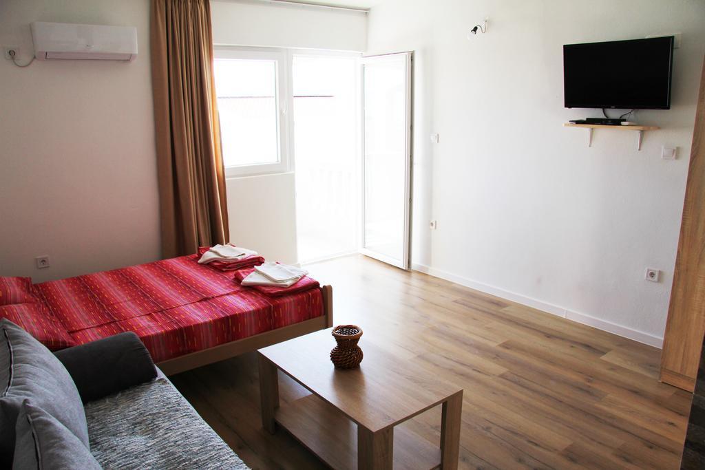 Apartments Miki Bar Εξωτερικό φωτογραφία