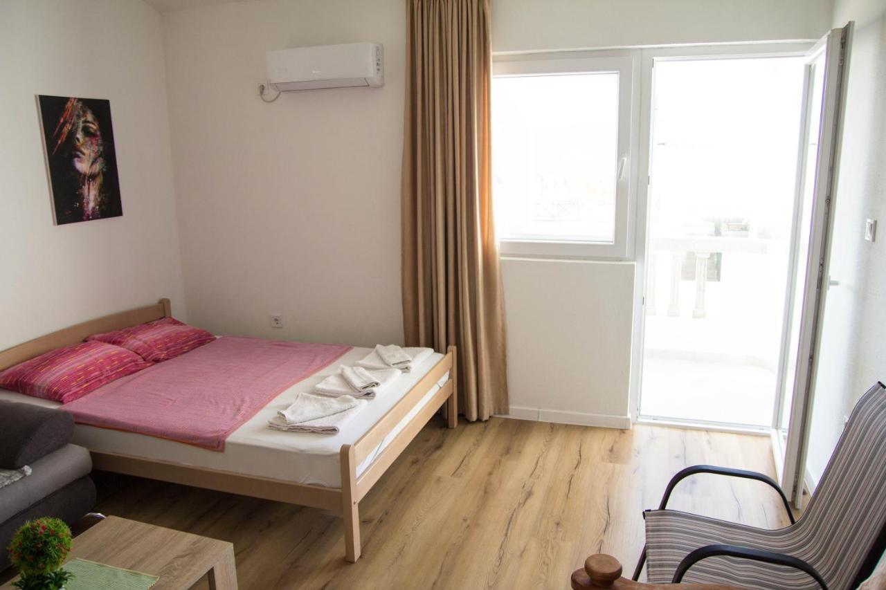 Apartments Miki Bar Εξωτερικό φωτογραφία