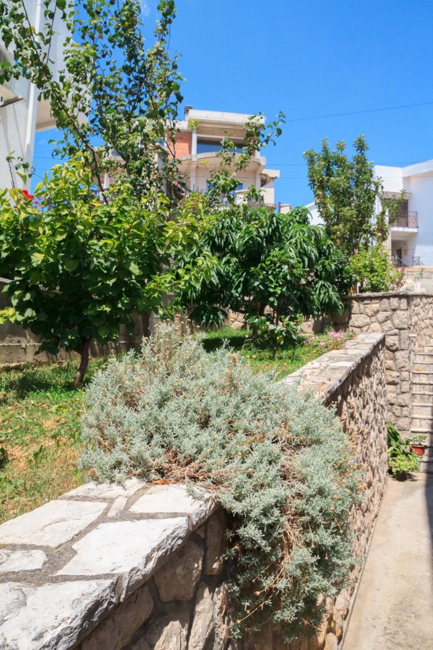 Apartments Miki Bar Εξωτερικό φωτογραφία