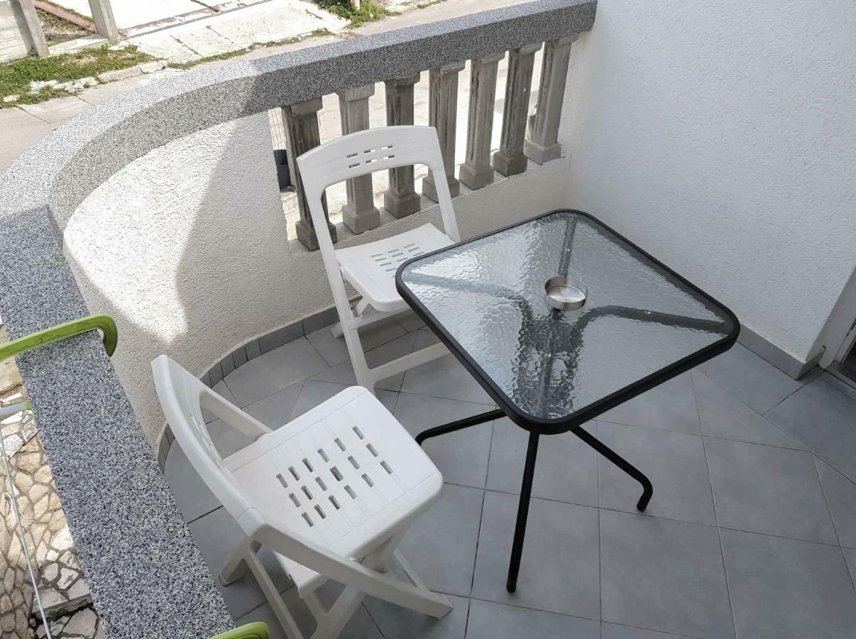 Apartments Miki Bar Εξωτερικό φωτογραφία